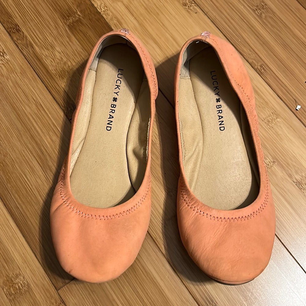 Lucky brand size 7 ballet flats